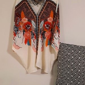 Happy and exquisite Rose + Olive flower motif printed blouse